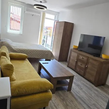 Apartment Ravda-Lazur By The Sea *