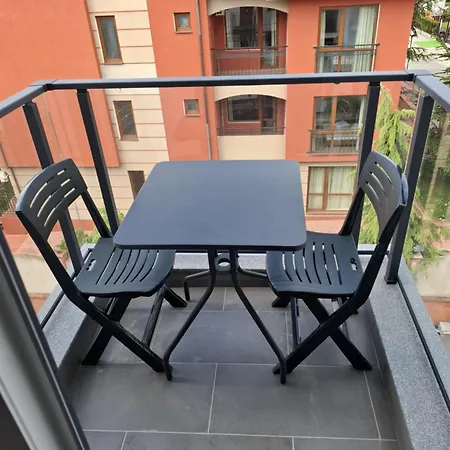 Ravda-Lazur By The Sea Apartment *